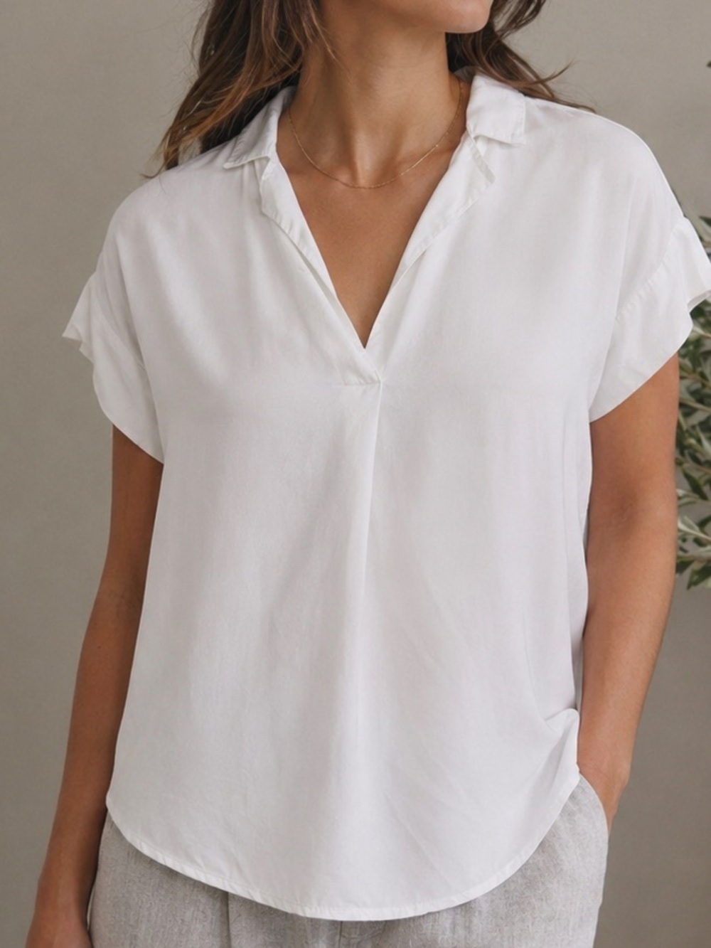 đ¤ Lou & Grey for LOFT 100% Lyocell V-Neck Popover Blouse White M